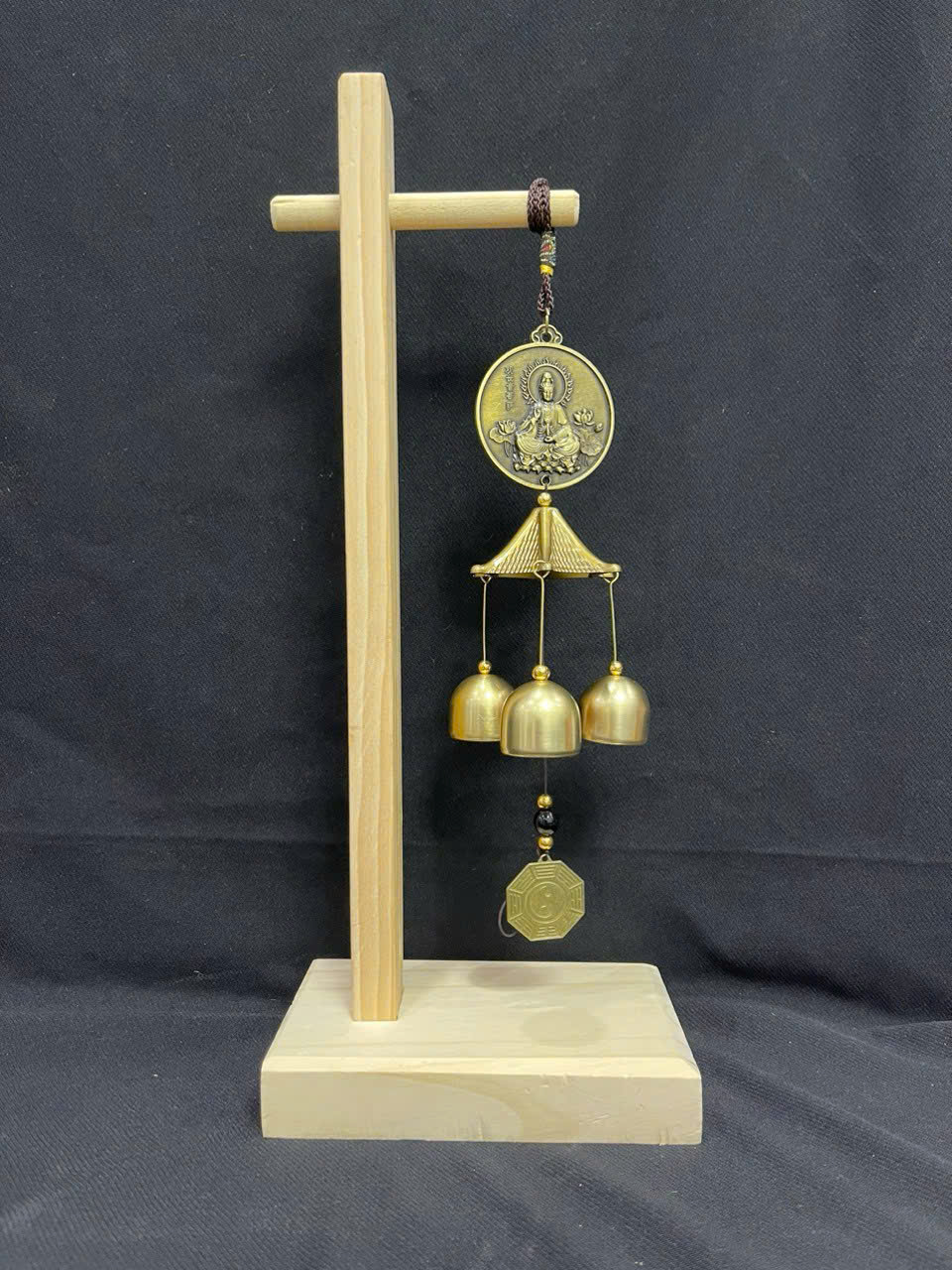 Giá kệ treo chuông gió quan âm gỗ để bàn để ban thờ kệ treo Khánh Phật phong thủy các vật dụng khác trang trí góc tu tập